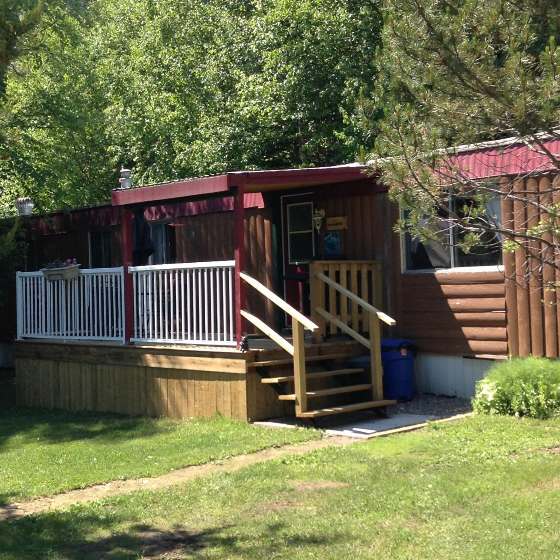 Summit River Lodge & Campsites Valemount Rom bilde